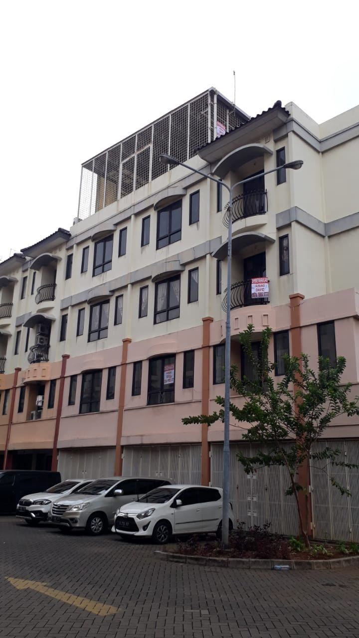 Disewakan Rukan Citta Graha Kedoya 4½ lantai