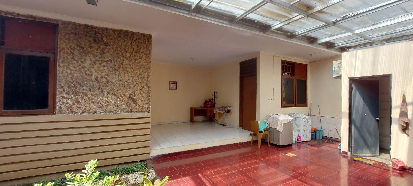 Rumah Hitung Tanah Saja di Ciputat Raya Jaksel