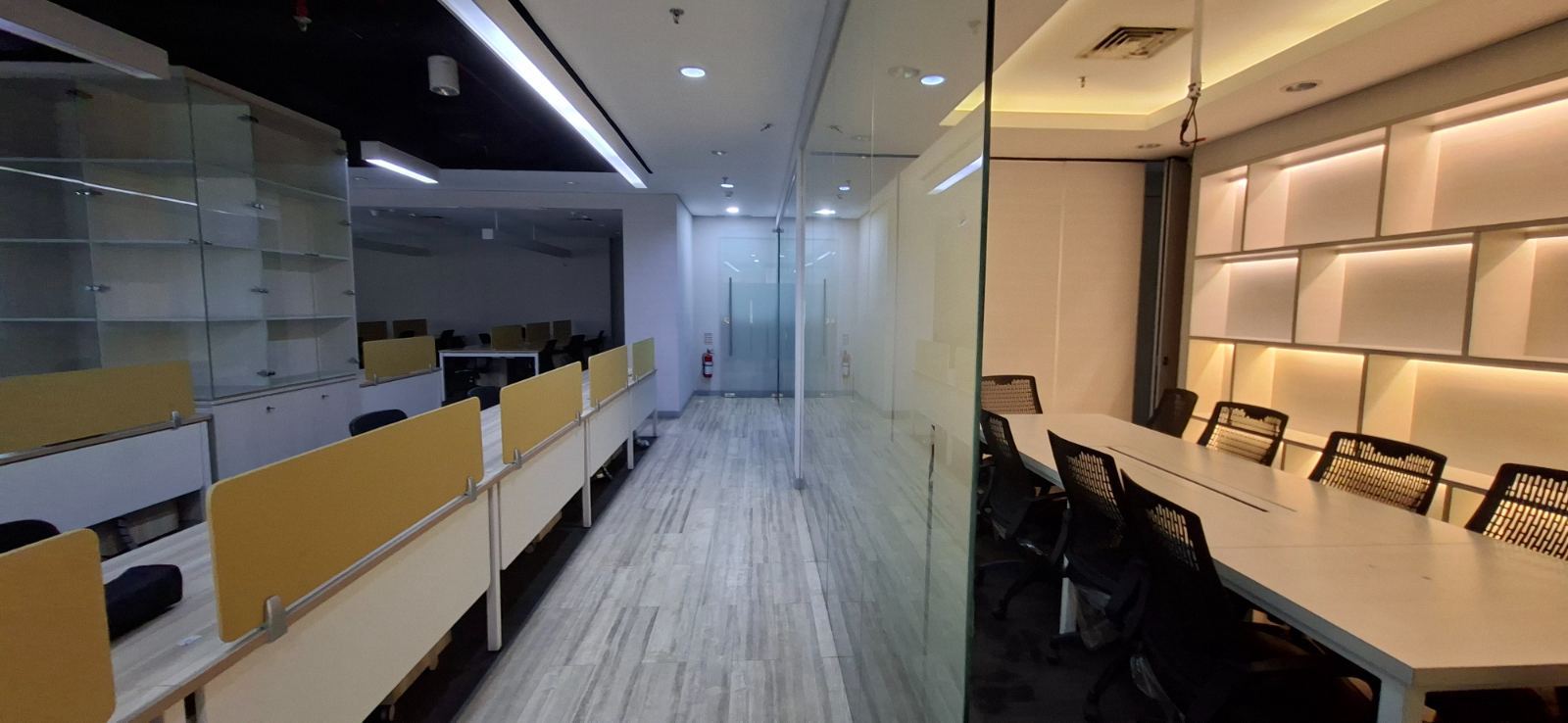 Disewakan Office Space di Landmark Pluit