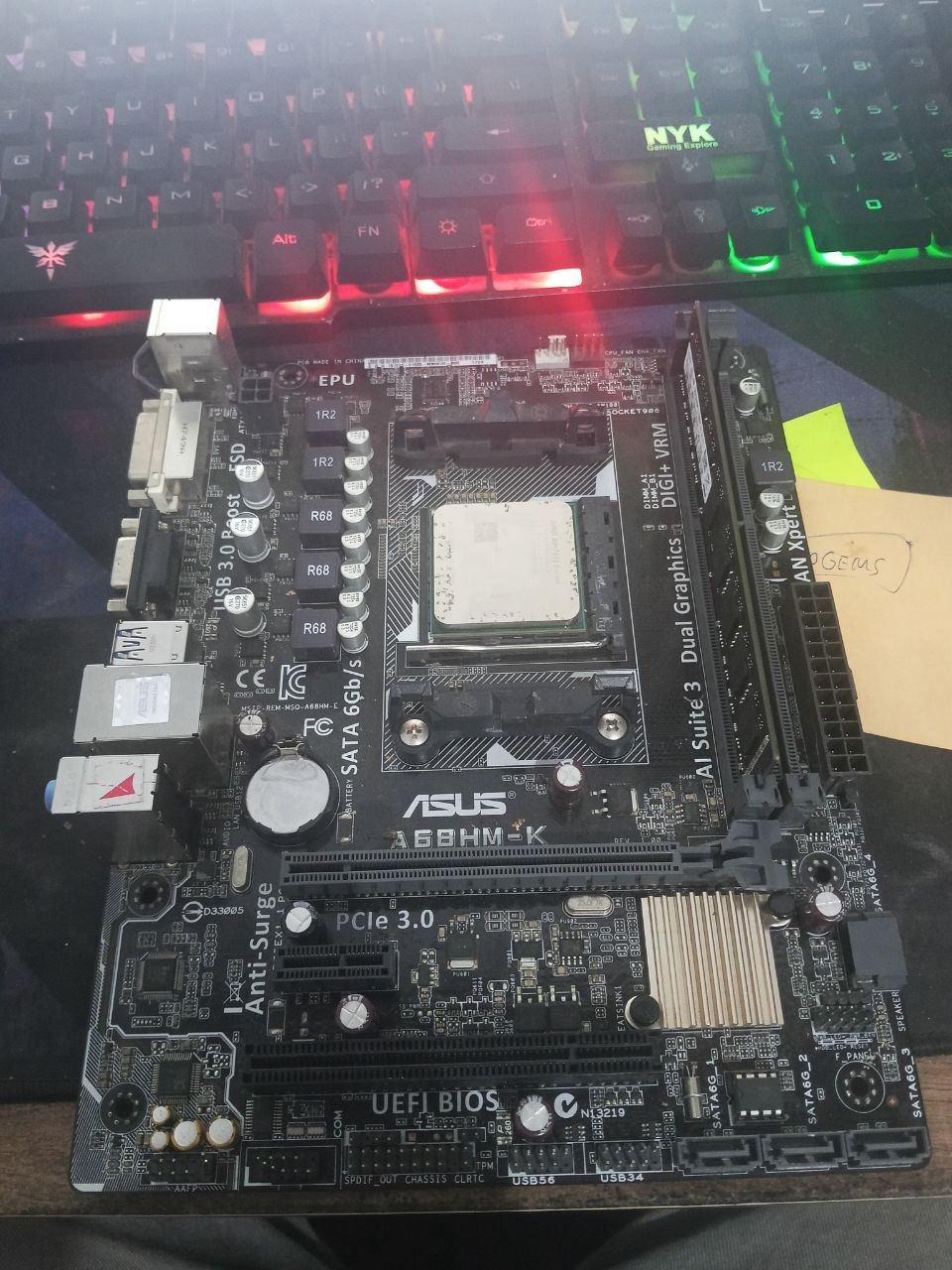 ASUS Motherboard A68 HM-K