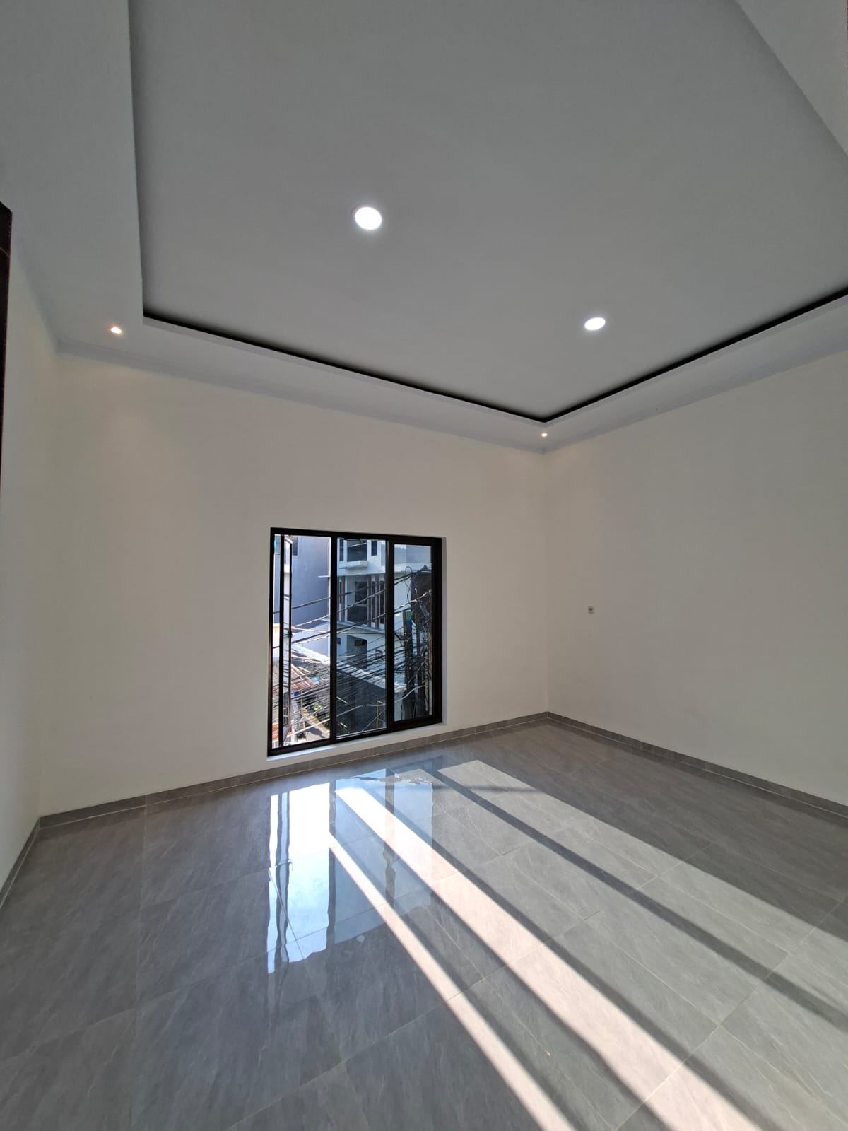 Rumah Baru di Tanjung Duren