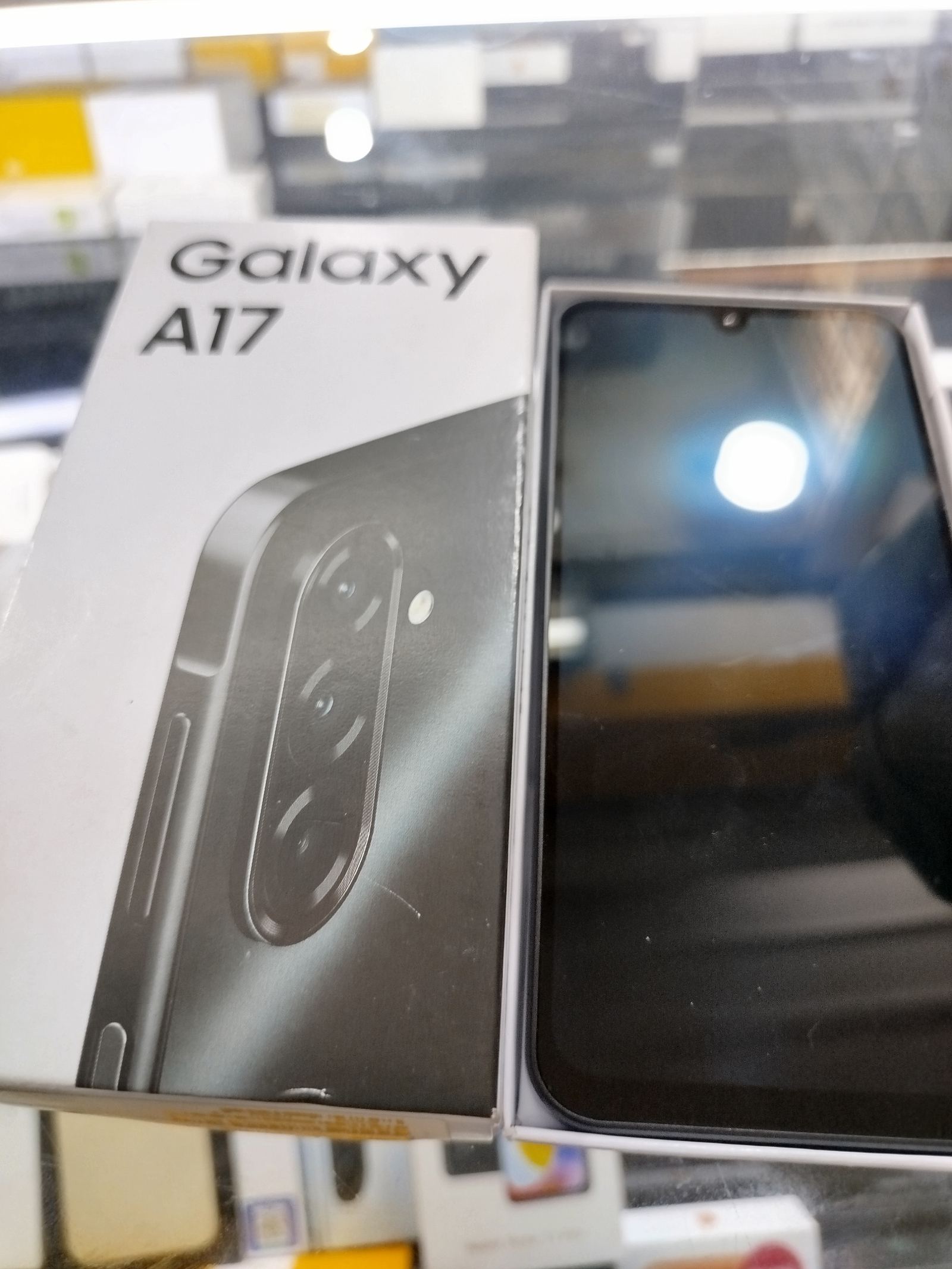 Samsung Galaxy A17